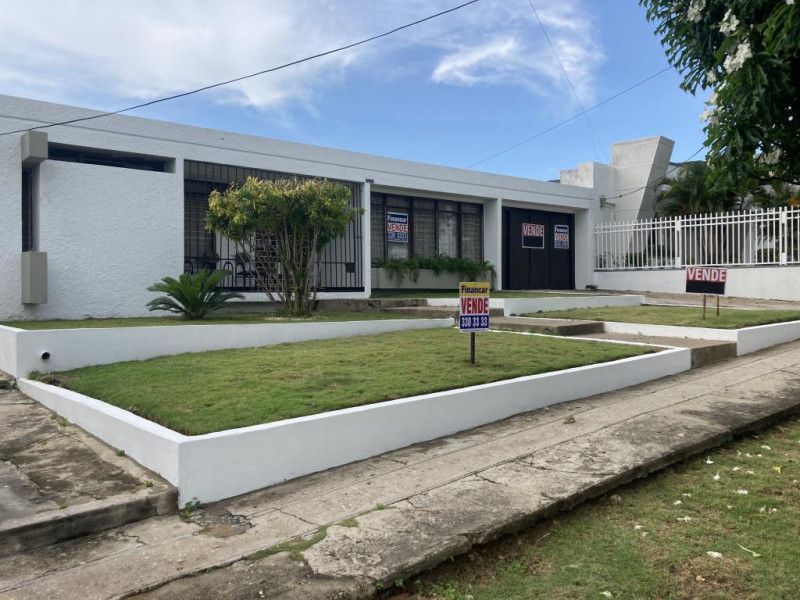 Casa en venta Atlántico Barranquilla Ciudad Jardin 485 m2 Habitaciones 4 Baños 2 Garajes 1 Precio $950000000