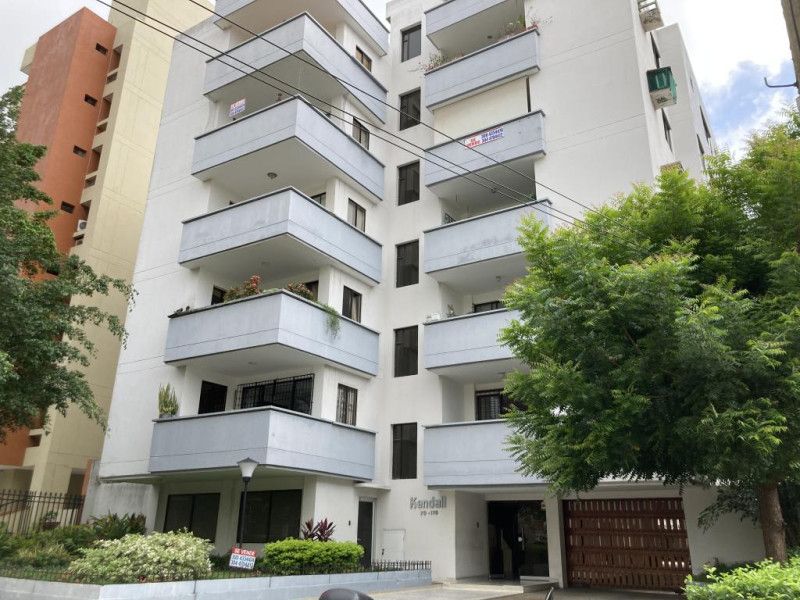 Apartamento en venta Atlántico Barranquilla Altos Del Prado 214 m2 Habitaciones 3 Baños 3 Garajes 2 Precio $550000000