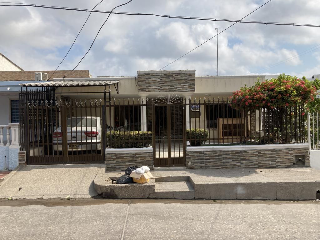 Casa en arriendo Atlántico Soledad Hipódromo 225 m2 Habitaciones 4 Baños 2 Garajes 1 Precio $2000000