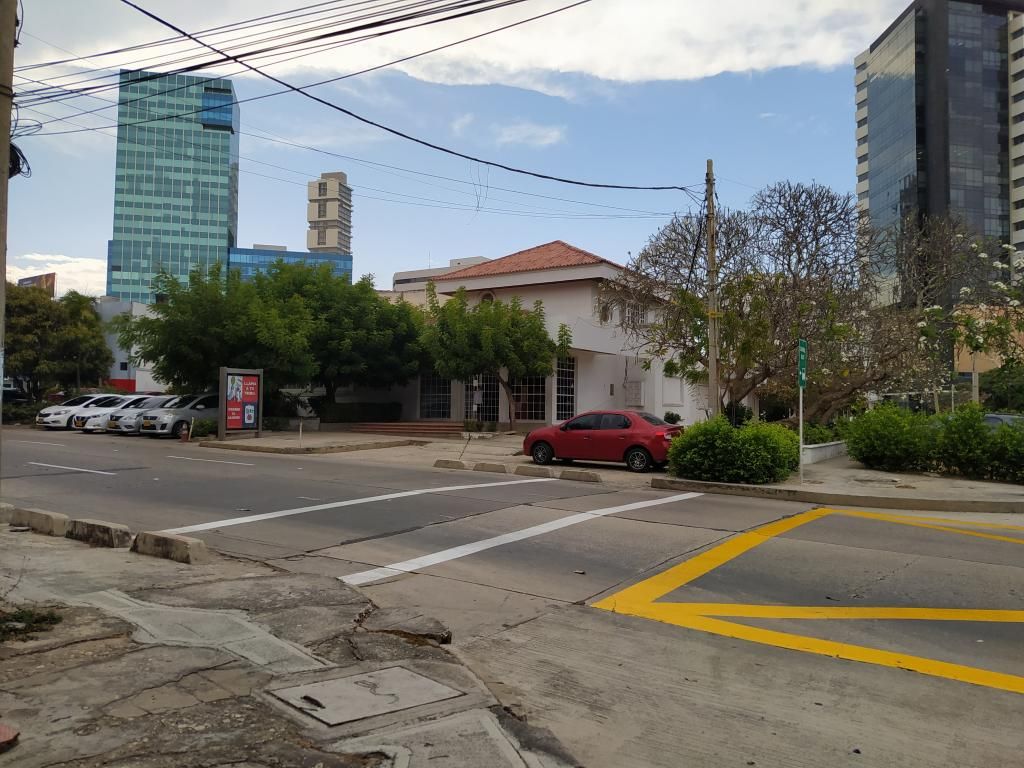 Casa en arriendo Atlántico Barranquilla Altos Del Prado 840 m2 Habitaciones 14 Baños 5 Garajes 12 Precio $30000000