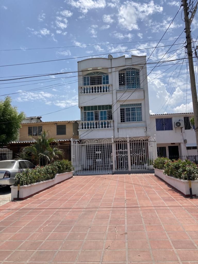 Casa en venta Atlántico Barranquilla Ciudadela Veinte De Julio 211 m2 Habitaciones 5 Baños 3 Garajes 4 Precio $550000000