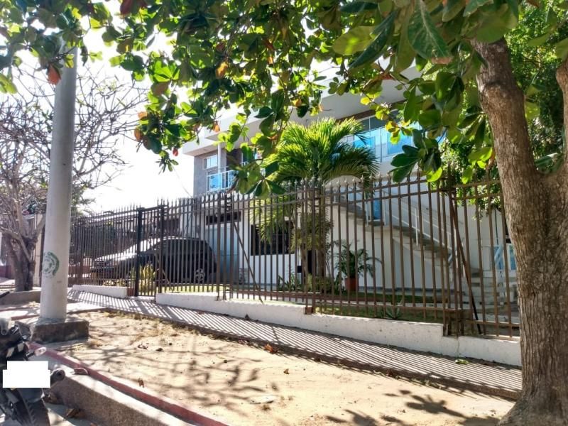 Casa en venta Atlántico Barranquilla Ciudad Jardin 187 m2 Habitaciones 3 Baños 3 Garajes 2 Precio $580000000