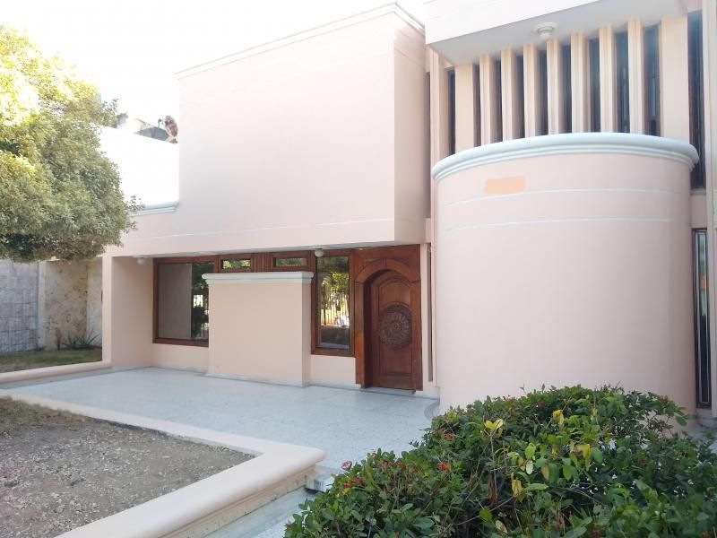 Casa en venta Atlántico Barranquilla Andalucia 635 m2 Habitaciones 6 Baños 4 Garajes 2 Precio $2060000000