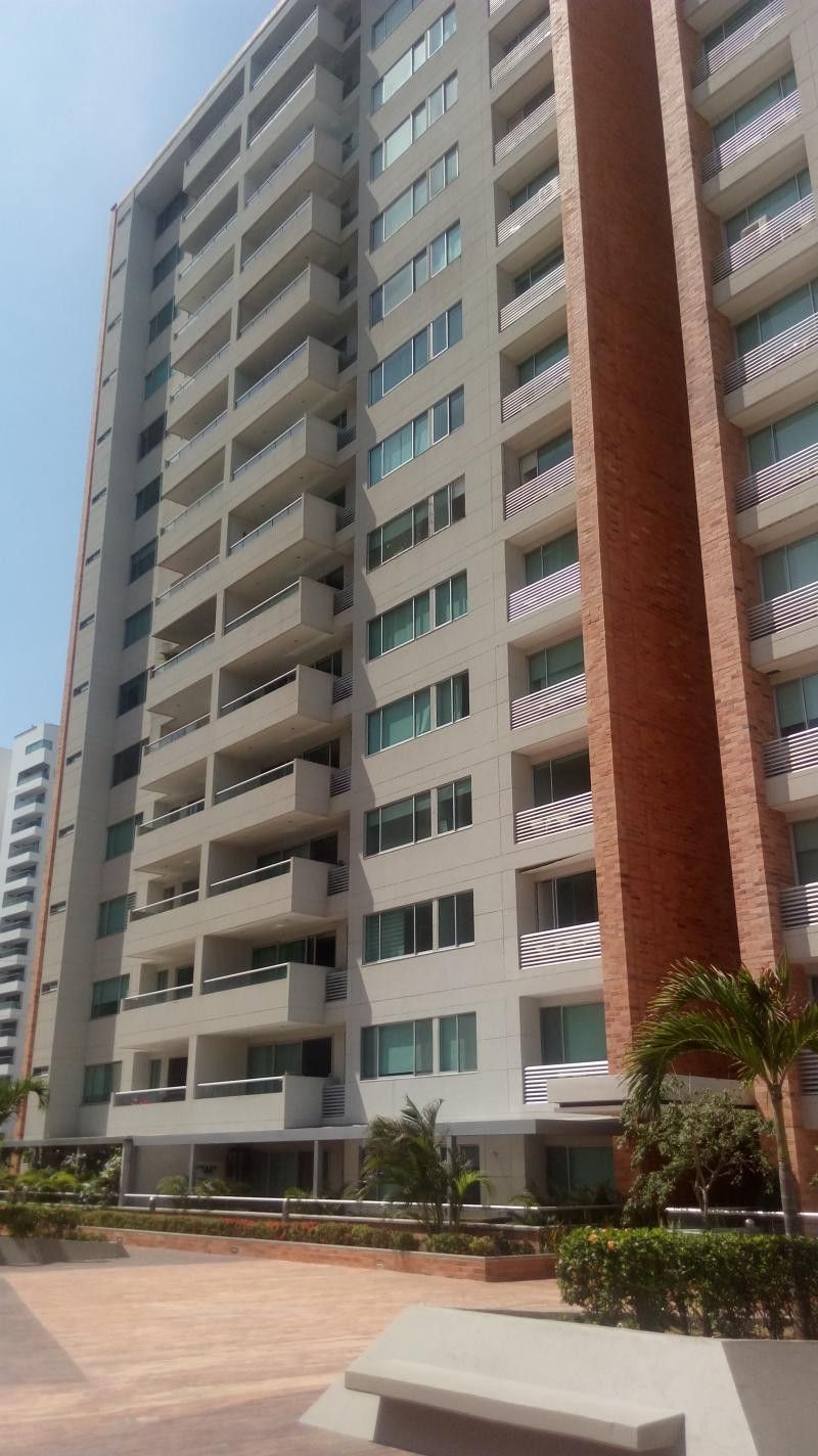 Apartamento en arriendo Atlántico Barranquilla Ub Palmetto Towers 90 m2 Habitaciones 2 Baños 2 Garajes 2 Precio $3670000