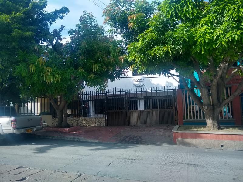 Casa en venta Atlántico Barranquilla Paraiso 225 m2 Habitaciones 4 Baños 2 Garajes 1 Precio $600000000