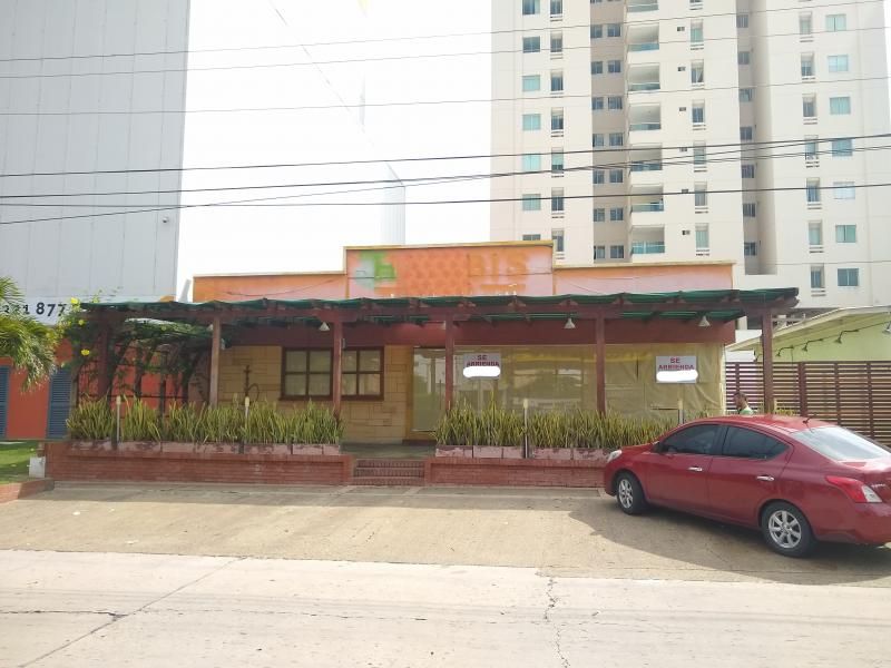 Casa en venta Atlántico Barranquilla Granadillo 750 m2 Habitaciones 3 Baños 3 Garajes 5 Precio $2700000000