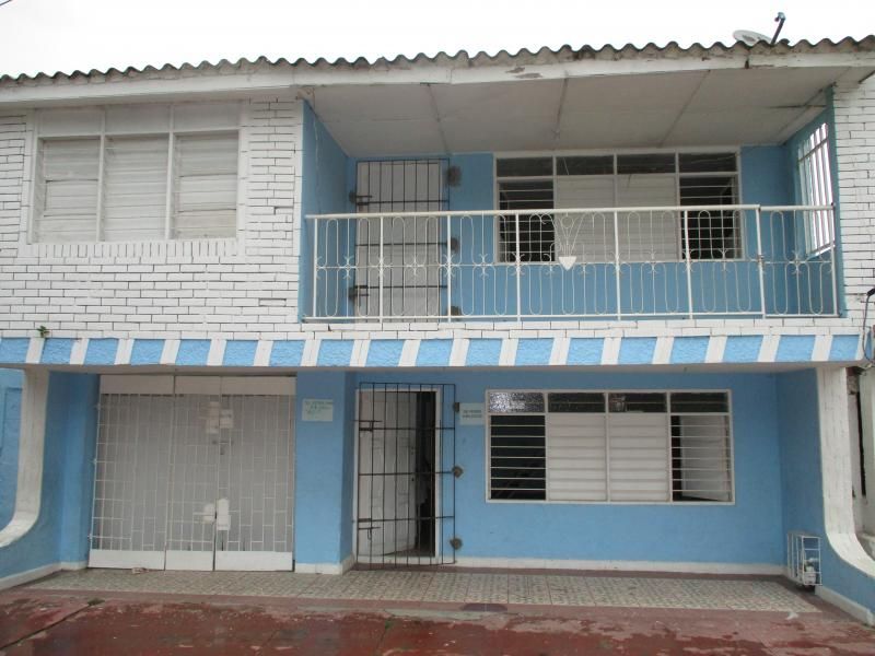 Casa en arriendo Atlántico Malambo San Jorge 310 m2 Habitaciones 7 Baños 2 Garajes 1 Precio $1500000