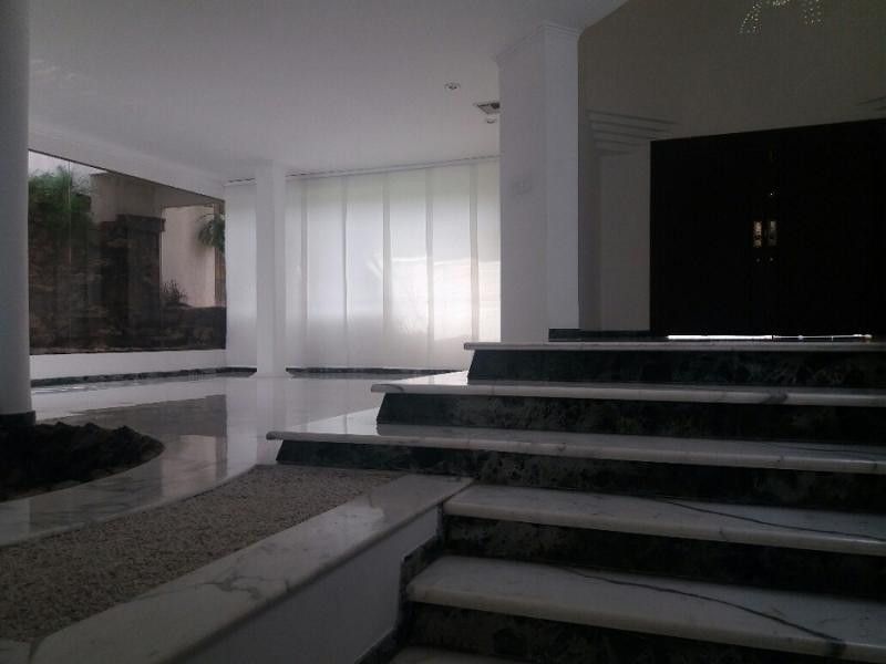 Casa en venta Atlántico Barranquilla El Golf 700 m2 Habitaciones 3 Baños 4 Garajes 1 Precio $2800000000