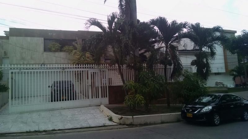 Casa en venta Atlántico Barranquilla La Cumbre 340 m2 Habitaciones 4 Baños 3 Garajes 2 Precio $1500000000