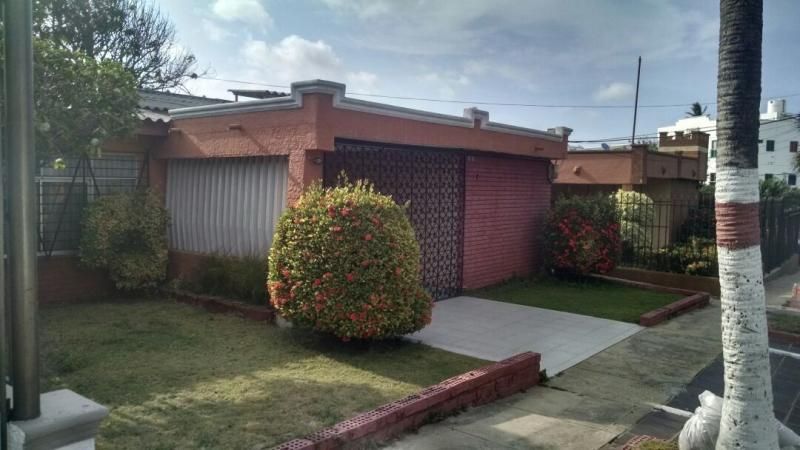 Casa en venta Atlántico Barranquilla Modelo 240 m2 Habitaciones 3 Baños 2 Garajes 1 Precio $600000000