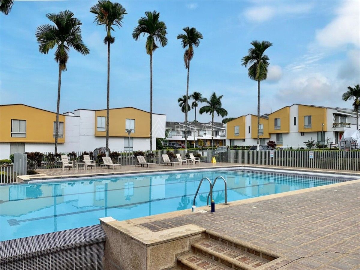 Casa en venta Risaralda Pereira Br Bulevar Del Cafe 110 m2 Habitaciones 3 Baños 3 Garajes 2 Precio $590000000