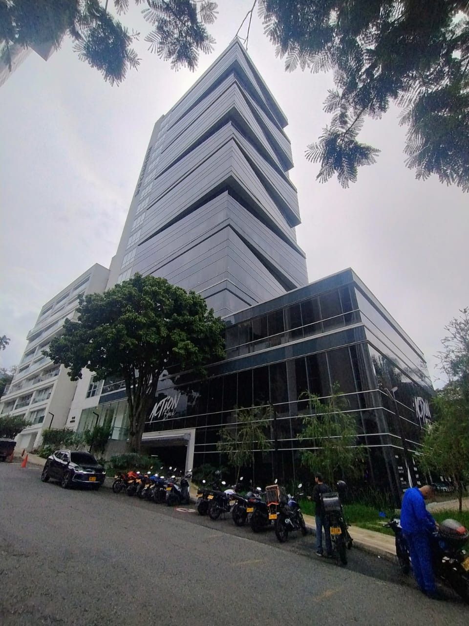 Oficina en venta Antioquia Medellín El Diamante No2 34 m2 Habitaciones 0 Baños 1 Garajes 1 Precio $1250000000