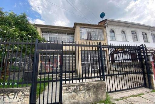 Casa en venta Cundinamarca Bogotá Chapinero Sur Occidental 543 m2 Habitaciones 5 Baños 4 Garajes 2 Precio $1700000000