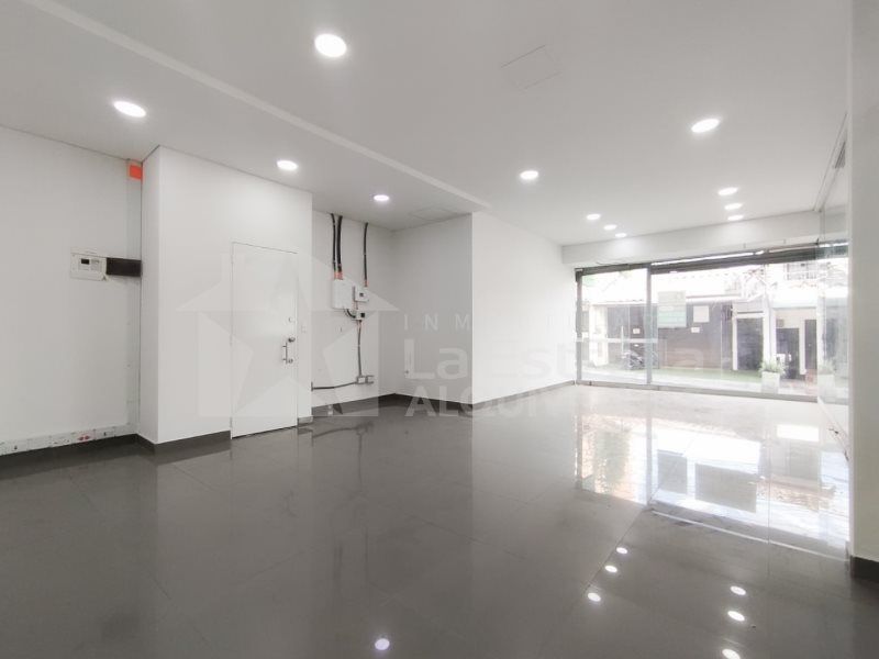 Local en arriendo Antioquia La Estrella Centro 48 m2 Habitaciones 0 Baños 0 Garajes 0 Precio $3950000