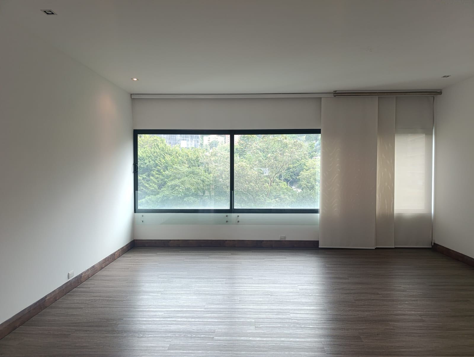 Apartamento en arriendo Antioquia Medellín Doña Maria 100 m2 Habitaciones 2 Baños 2 Garajes 2 Precio $7800000