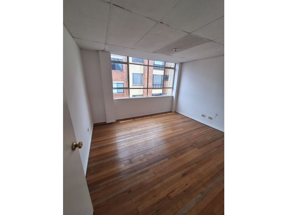 Oficina en arriendo Cundinamarca Bogotá La Soledad 48 m2 Habitaciones 0 Baños 1 Garajes 0 Precio $1936309