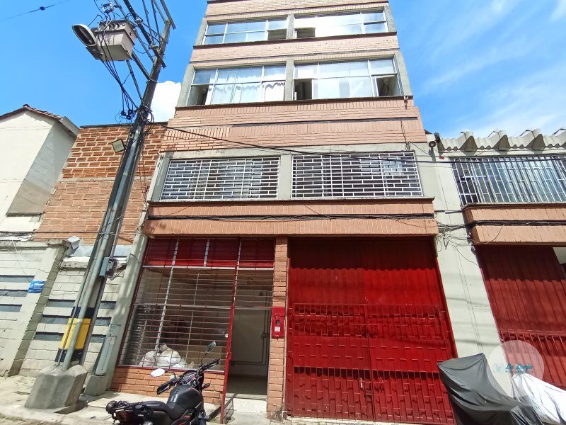 Bodega en arriendo Antioquia Bello La Florida 340 m2 Habitaciones 0 Baños 3 Garajes 0 Precio $12000000