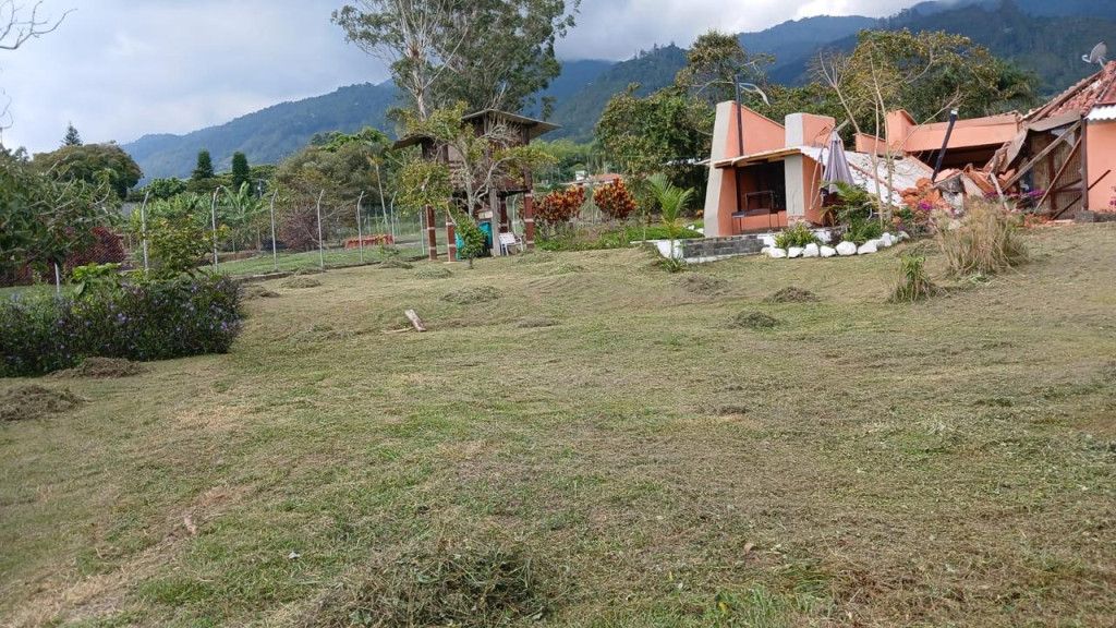 Casa en venta Valle Del Cauca Calima Sector Calima 300 m2 Habitaciones 3 Baños 3 Garajes 0 Precio $450000000