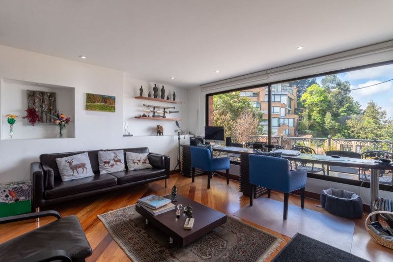 Apartamento en arriendo Cundinamarca Bogotá Santa Ana Oriental 324 m2 Habitaciones 3 Baños 4 Garajes 3 Precio $25177300