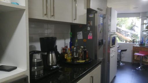 Apartamento en venta Cundinamarca Bogotá Los Rosales 195 m2 Habitaciones 3 Baños 3 Garajes 2 Precio $1200000000