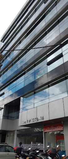 Consultorio en venta Cundinamarca Bogotá Bella Suiza 34 m2 Habitaciones 0 Baños 1 Garajes 1 Precio $350000000