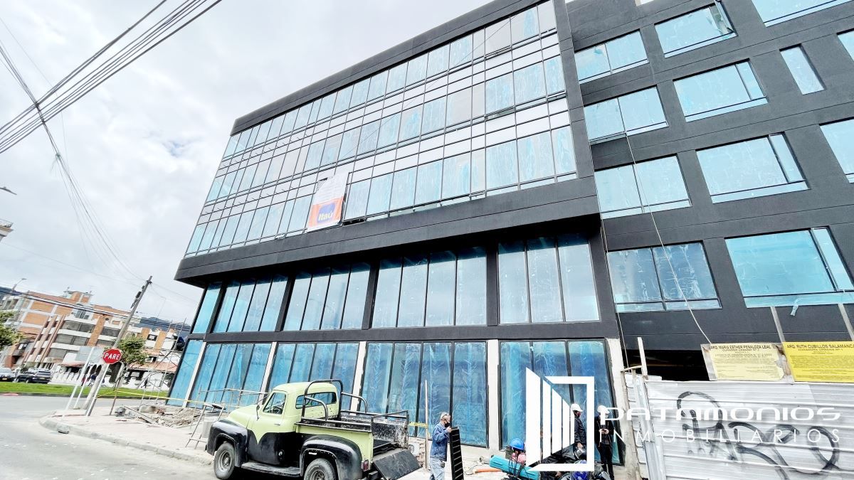 Consultorio en venta Cundinamarca Bogotá Los Cedros 30 m2 Habitaciones 0 Baños 1 Garajes 0 Precio $330000000