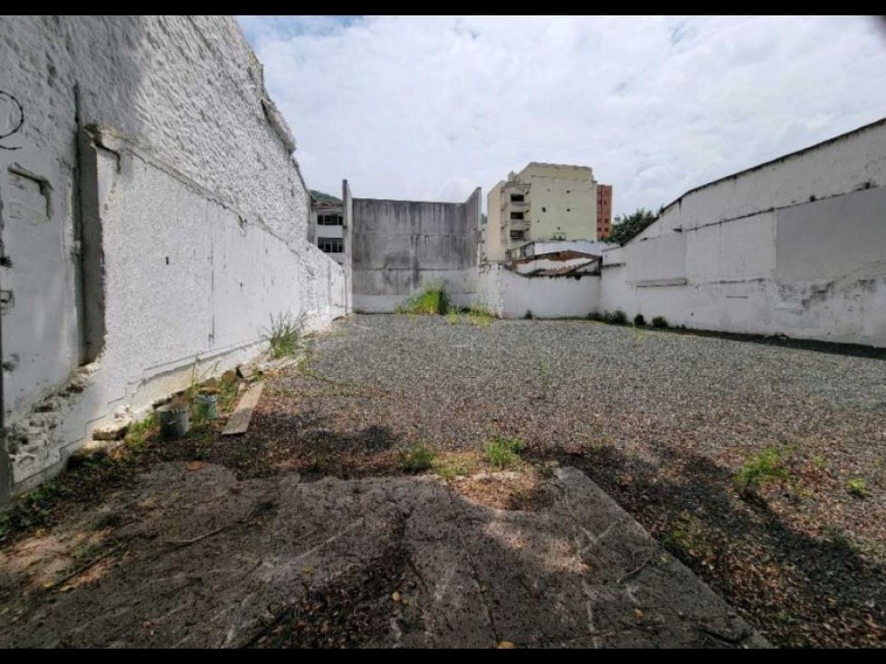 Lote en arriendo Valle Del Cauca Cali Granada 490 m2 Habitaciones 0 Baños 0 Garajes 0 Precio $5000000