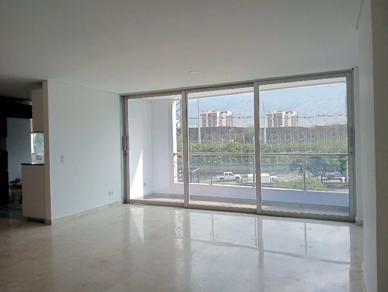 Apartamento en arriendo Antioquia Medellín Los Conquistadores 95 m2 Habitaciones 3 Baños 4 Garajes 2 Precio $5150000