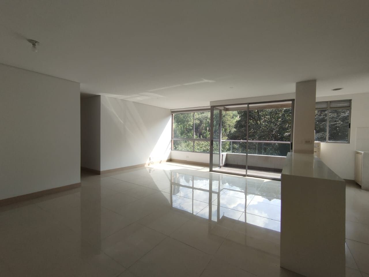 Apartamento en arriendo Antioquia Medellín Doña Maria 98 m2 Habitaciones 3 Baños 2 Garajes 1 Precio $4200000