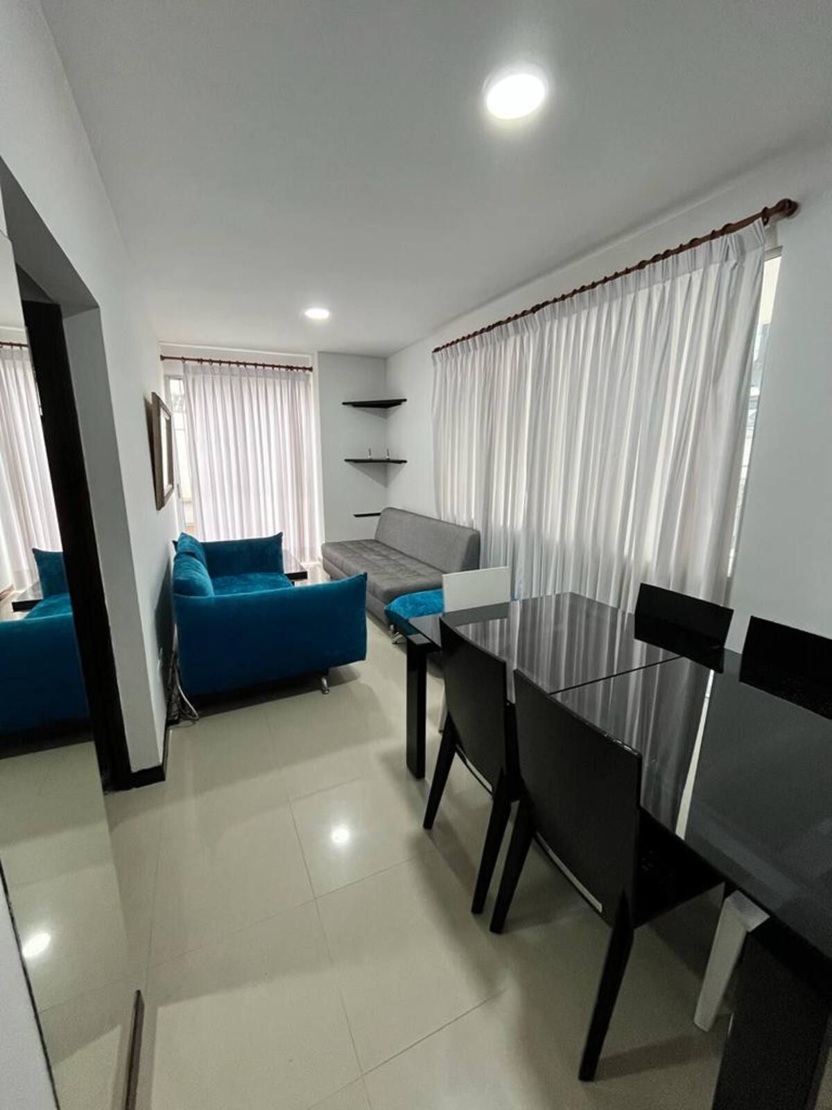 Apartaestudio en arriendo Risaralda Pereira Los Alpes 67 m2 Habitaciones 1 Baños 2 Garajes 1 Precio $2500000