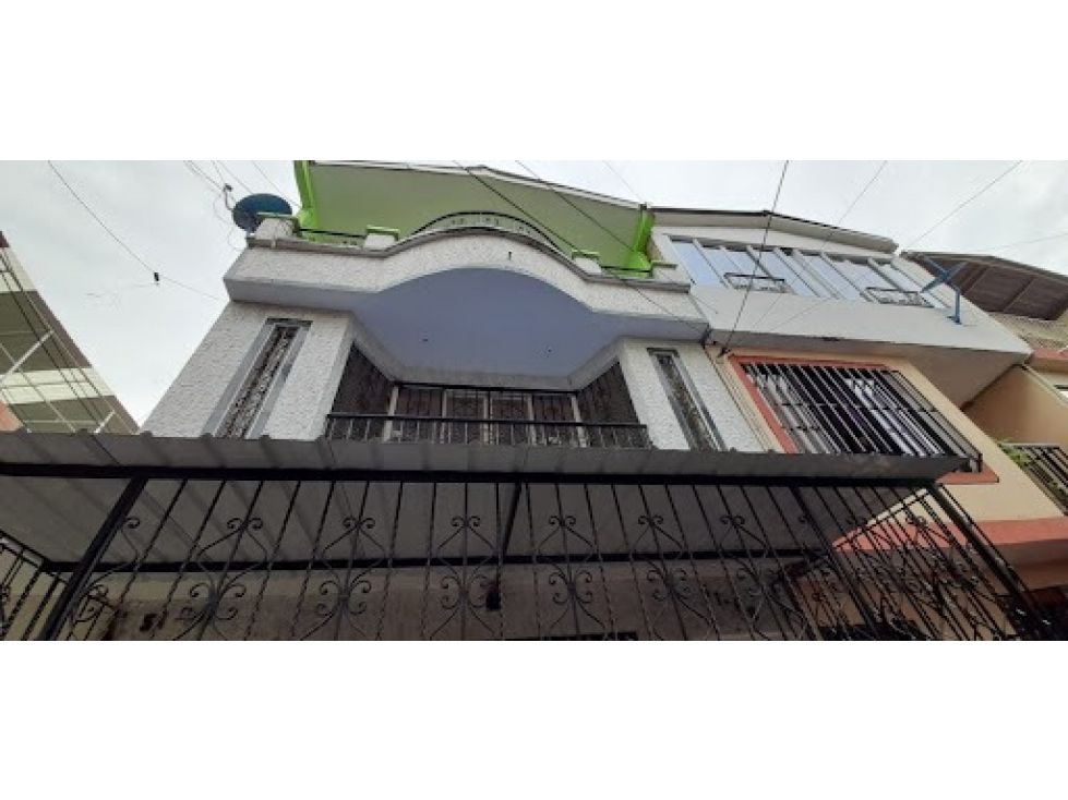 Casa en venta Valle Del Cauca Cali Ciudad Córdoba 150 m2 Habitaciones 7 Baños 4 Garajes 0 Precio $320000000