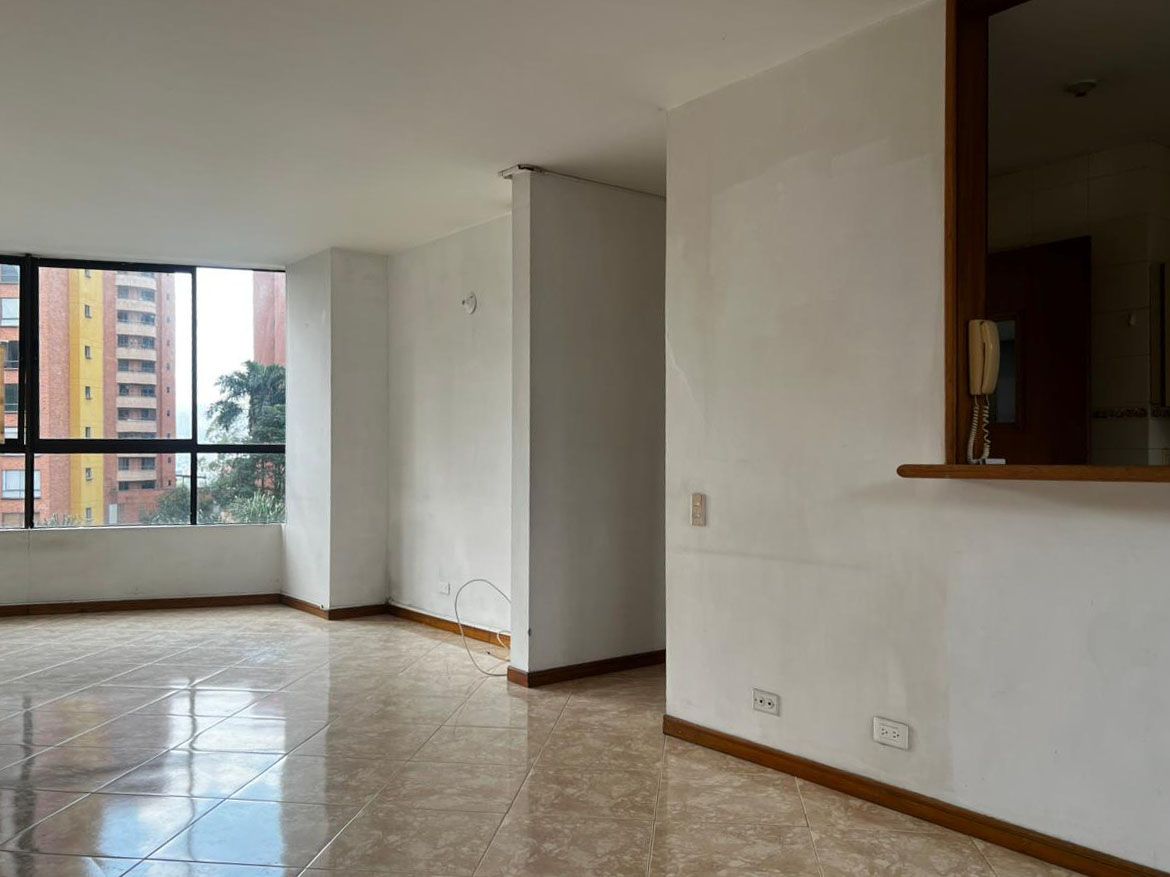 Apartamento en arriendo Antioquia Medellín Cerro El Volador 120 m2 Habitaciones 3 Baños 2 Garajes 2 Precio $4900000