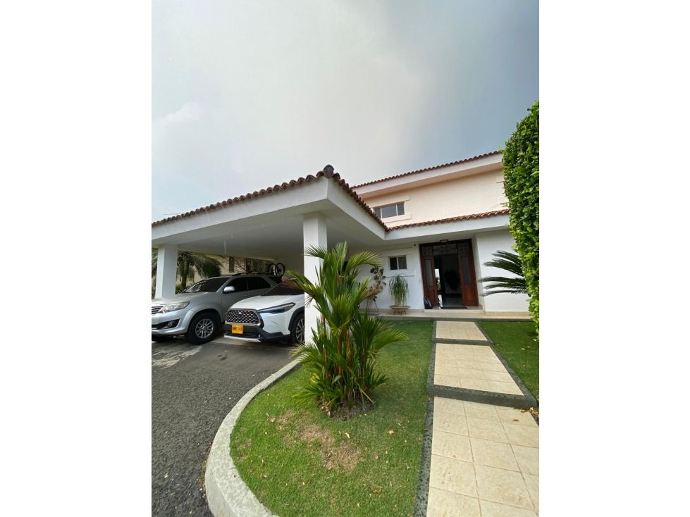 Casa Campestre en venta Valle Del Cauca Cali Parcelaciones Pance 786 m2 Habitaciones 4 Baños 3 Garajes 2 Precio $2300000000