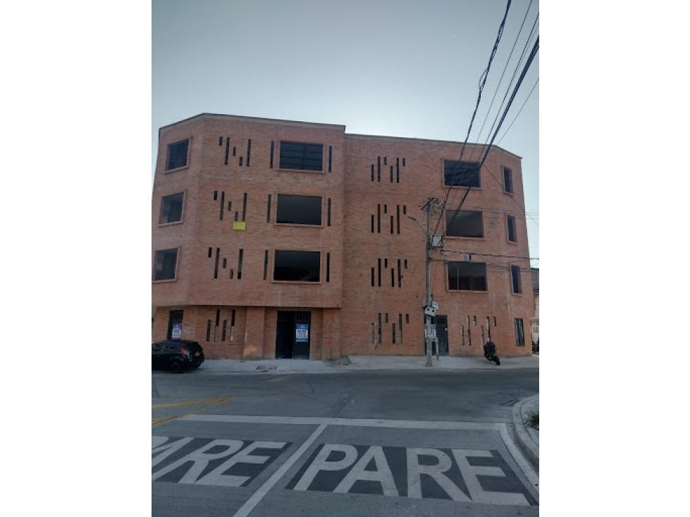 Edificio en venta Valle Del Cauca Cali Alameda 1200 m2 Habitaciones 0 Baños 3 Garajes 0 Precio $2900000000