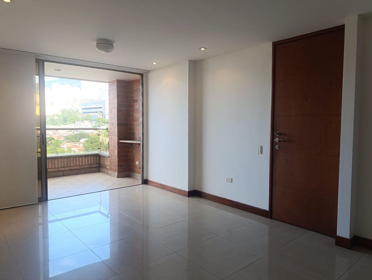Apartamento en venta Antioquia Medellín Alejandria 94 m2 Habitaciones 2 Baños 2 Garajes 2 Precio $780000000