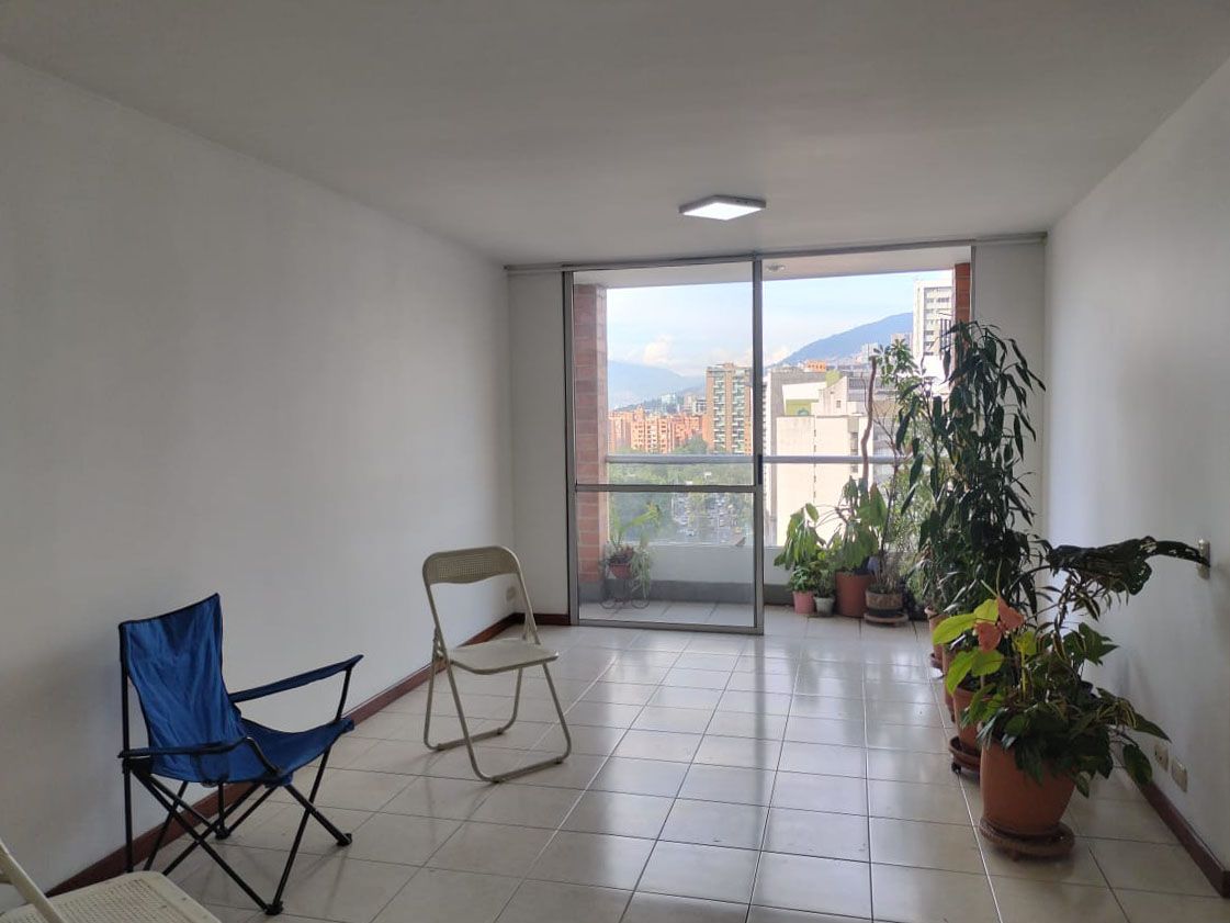 Apartamento en arriendo Antioquia Medellín Astorga 87 m2 Habitaciones 3 Baños 2 Garajes 1 Precio $4150000