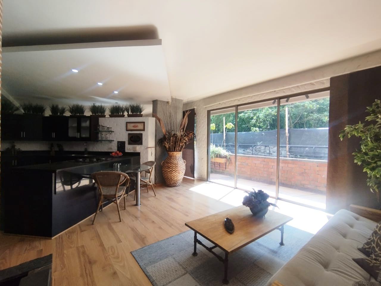Apartamento en venta Antioquia Medellín Colombia 92 m2 Habitaciones 1 Baños 1 Garajes 1 Precio $550000000