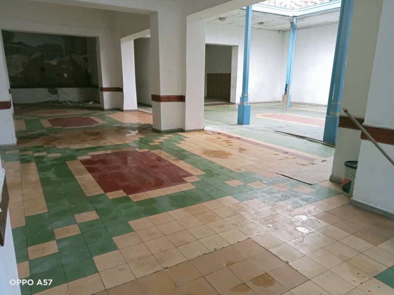 Casa en arriendo Antioquia Medellín Boston 350 m2 Habitaciones 10 Baños 7 Garajes 0 Precio $8000000