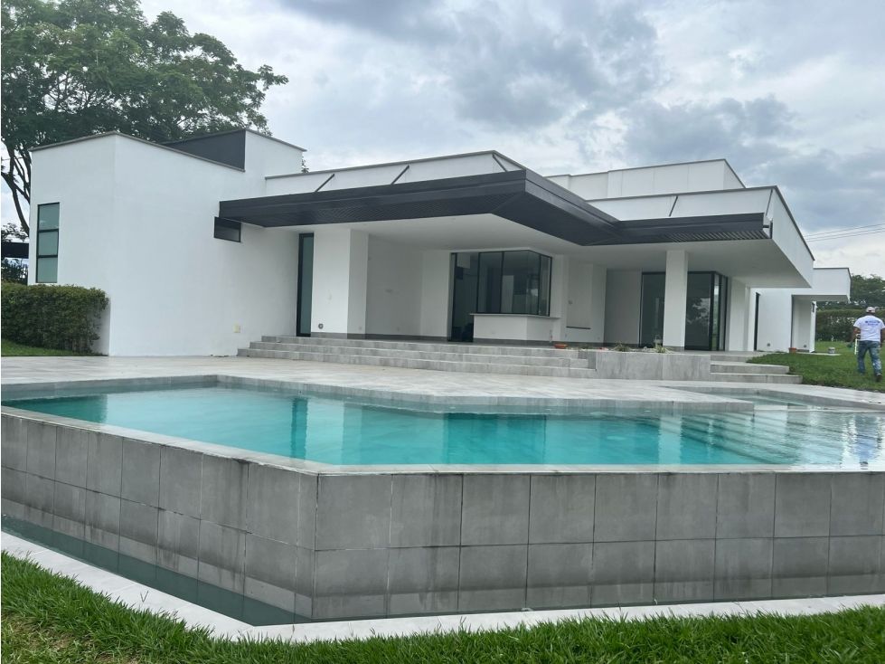 Casa Campestre en venta Risaralda Pereira Catalan 530 m2 Habitaciones 4 Baños 6 Garajes 1 Precio $4500000000