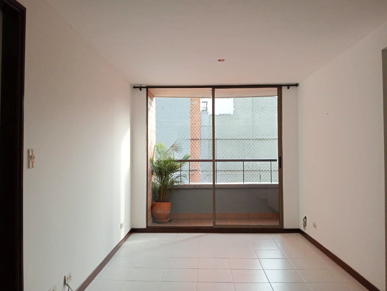 Apartamento en arriendo Antioquia Medellín Doña Maria 73 m2 Habitaciones 3 Baños 2 Garajes 1 Precio $2950000