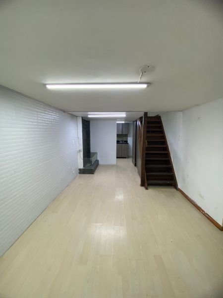 Oficina en arriendo Antioquia Medellín Los Colores 13 m2 Habitaciones 0 Baños 4 Garajes 0 Precio $1200000