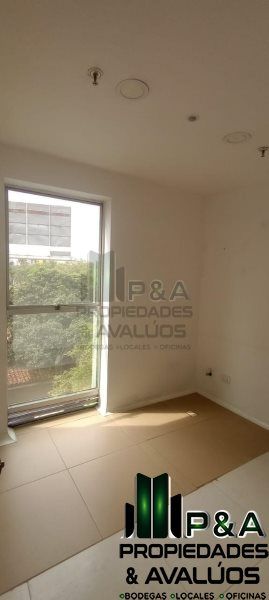 Oficina en arriendo Antioquia Envigado Milán - Vallejuelos 77 m2 Habitaciones 0 Baños 1 Garajes 0 Precio $8791250