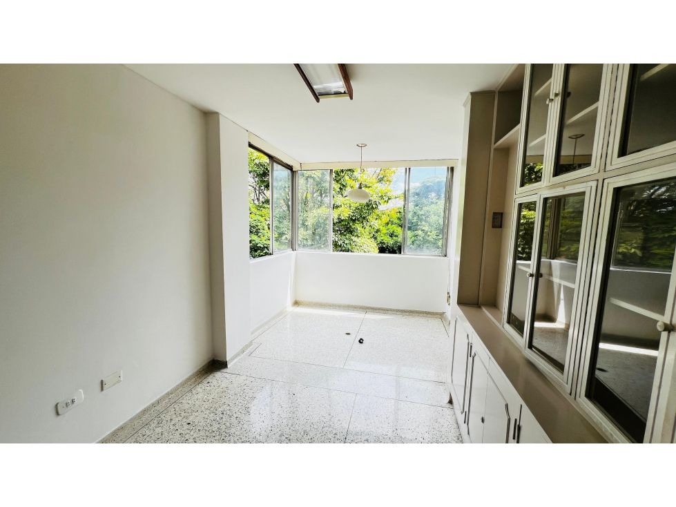 Apartamento en venta Valle Del Cauca Cali Nueva Tequendama 108 m2 Habitaciones 4 Baños 2 Garajes 2 Precio $325000000