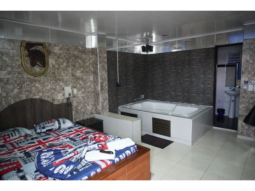 Edificio en venta Caldas Manizales San Antonio 266 m2 Habitaciones 19 Baños 10 Garajes 0 Precio $2700000000