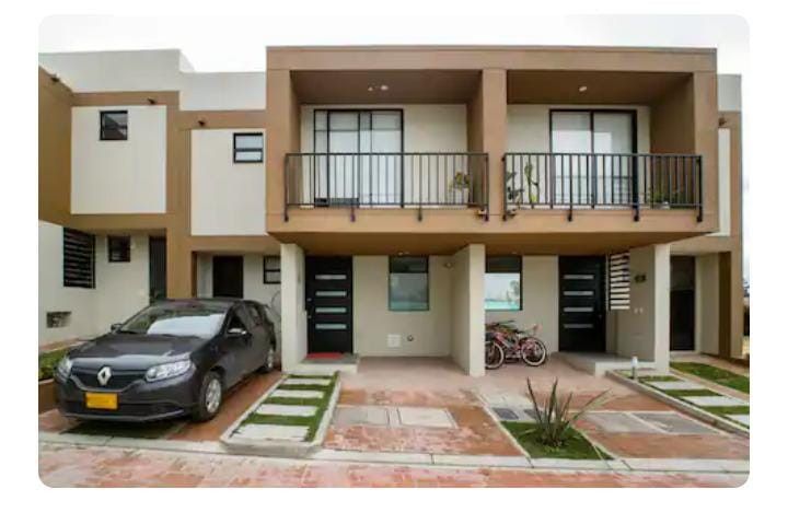 Casa en venta Cundinamarca Cota Cota 143 m2 Habitaciones 3 Baños 4 Garajes 2 Precio $765000000