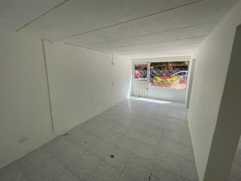 Local en venta Cundinamarca Bogotá Contador 30 m2 Habitaciones 0 Baños 1 Garajes 0 Precio $379000000