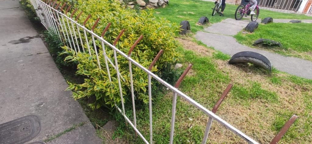 Casa en venta Cundinamarca Bogotá Cr La Balvanera 120 m2 Habitaciones 3 Baños 2 Garajes 0 Precio $330000000