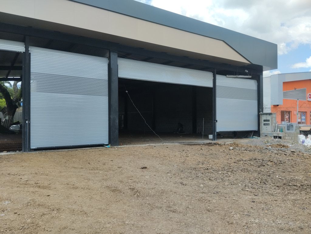 Local en arriendo Valle Del Cauca Cali San Nicolás 323 m2 Habitaciones 0 Baños 1 Garajes 6 Precio $15000000