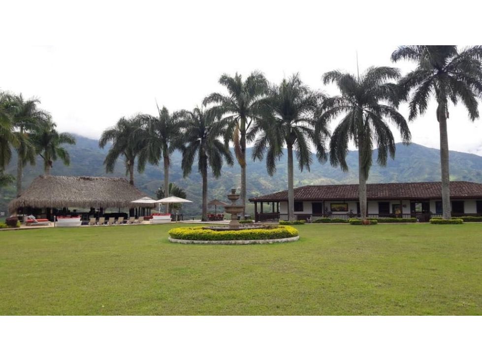 Finca en venta Antioquia Barbosa Barbosa 1050 m2 Habitaciones 10 Baños 10 Garajes 10 Precio $6200000000