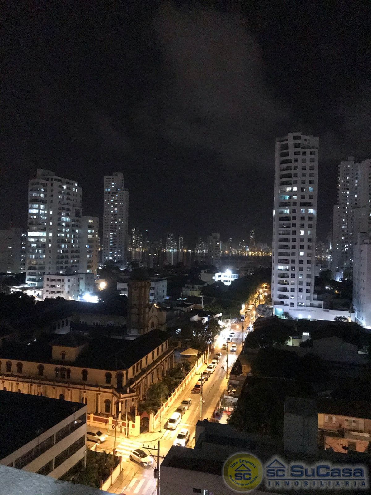 Apartamento en arriendo Bolívar Cartagena Cartagena 100 m2 Habitaciones 2 Baños 3 Garajes 1 Precio $3800000